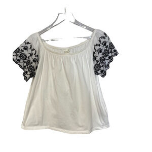 H&M White off Shouder Black Eyelet LaceBlouse
